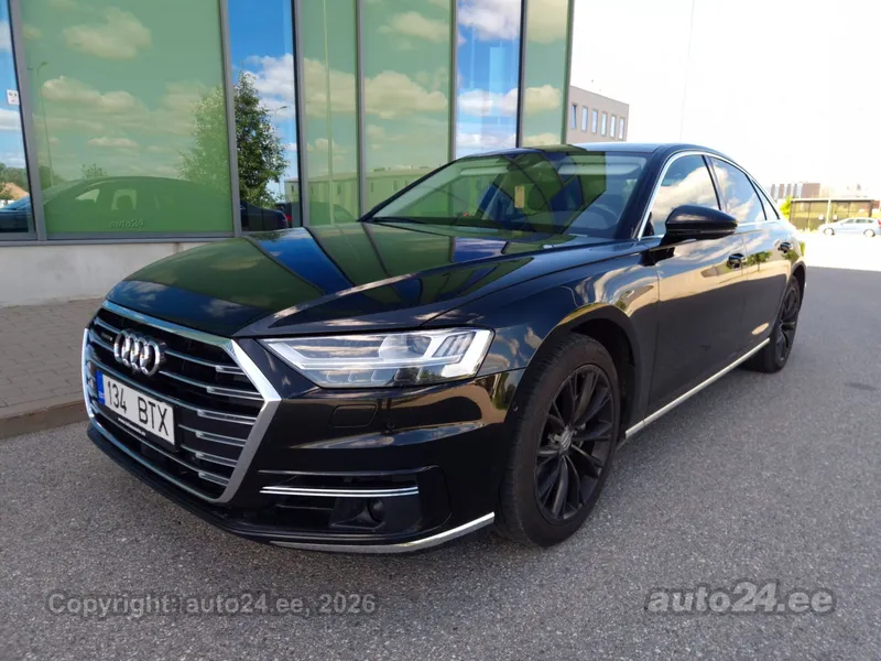 Audi A8 - 1