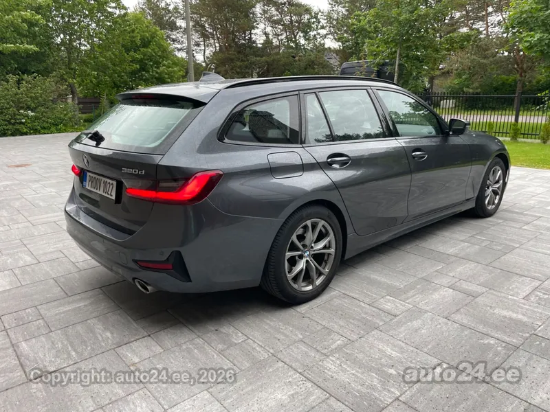 BMW 320 - 1