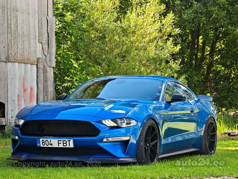 Ford Mustang - 1