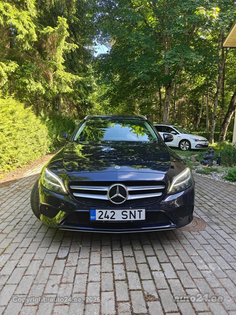 Mercedes-Benz C 220 - 1