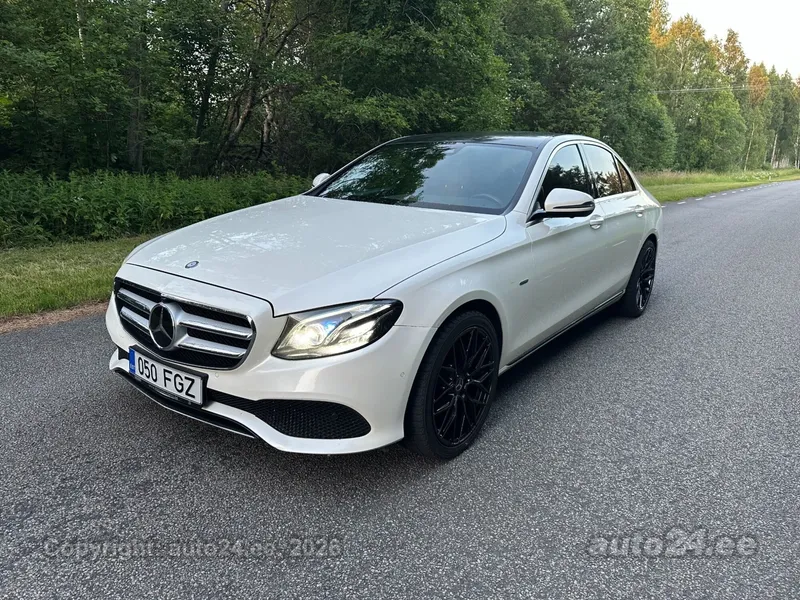 Mercedes-Benz E 350 - 1