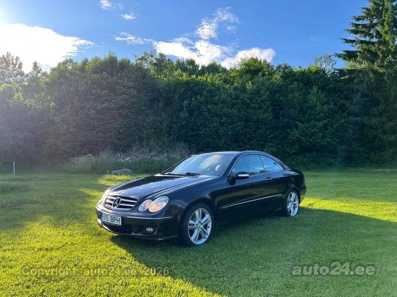 Mercedes-Benz CLK 220 - 1