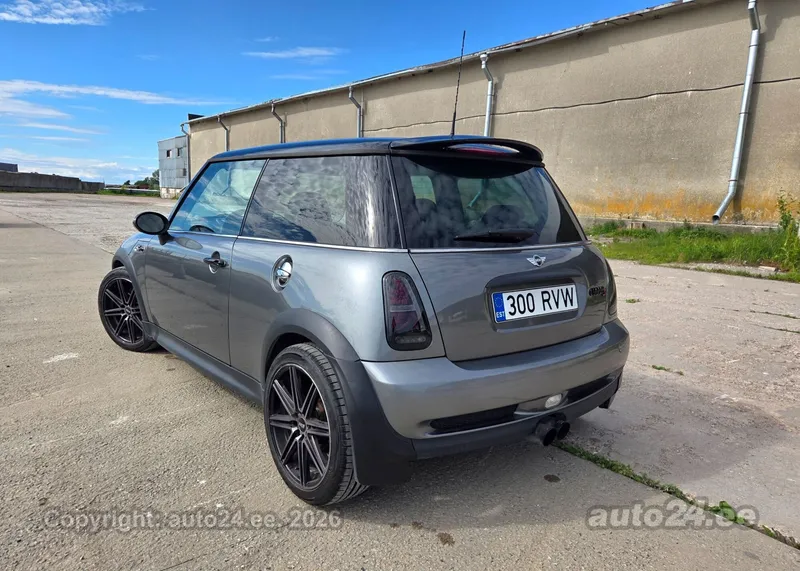 MINI Cooper S - 1