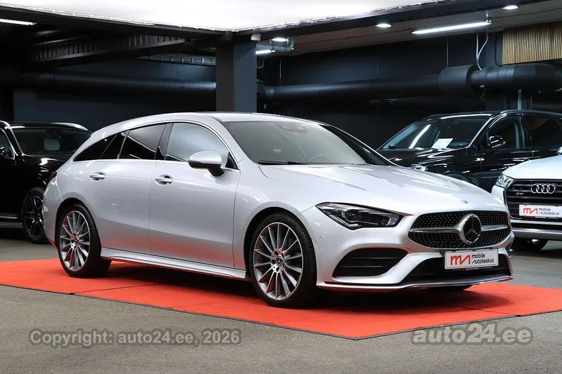Mercedes-Benz CLA 220 - 1
