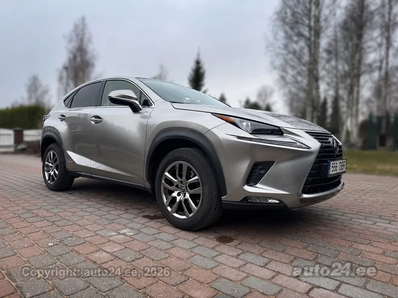 Lexus NX 300h - 1