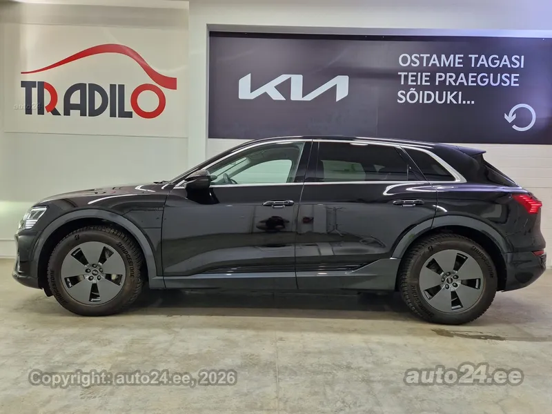 Audi Q8 e-tron - 1