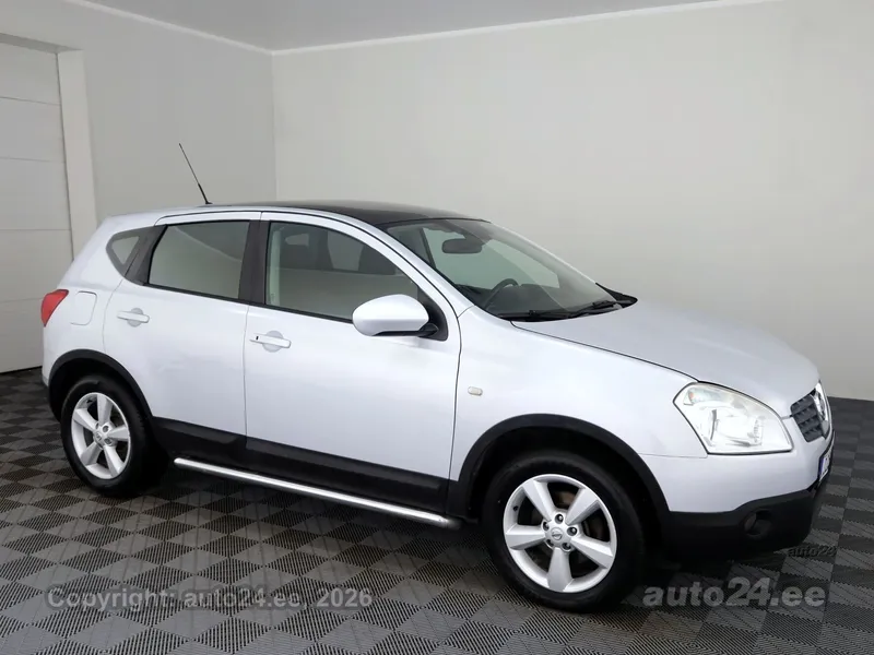 Nissan Qashqai - 1