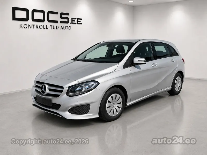 Mercedes-Benz B 180