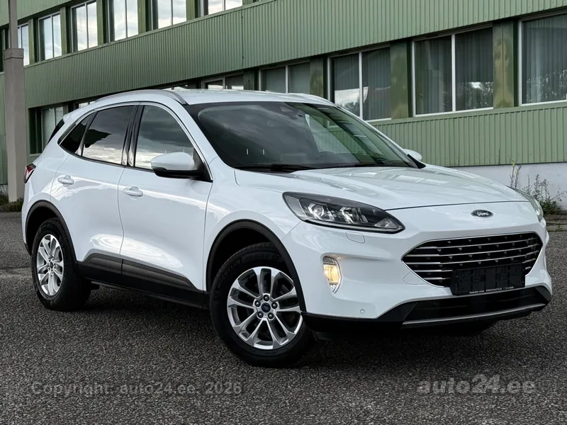 Ford Kuga - 1