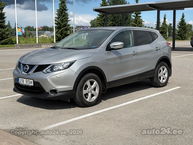 Nissan Qashqai - 1