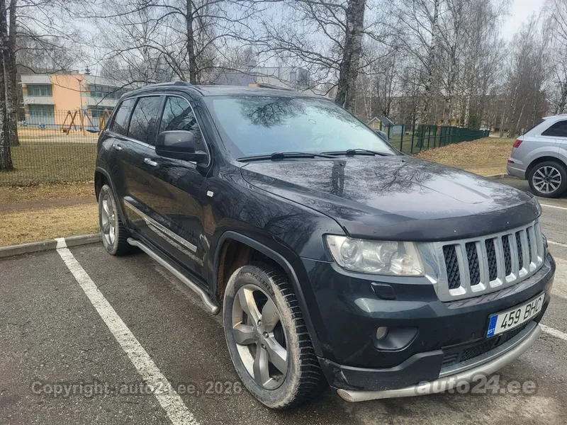 Jeep Grand Cherokee - 1