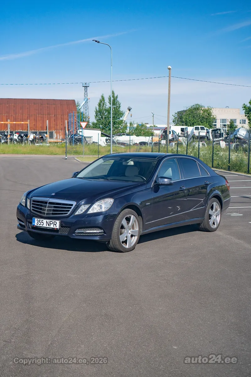 Mercedes-Benz E 350 - 1
