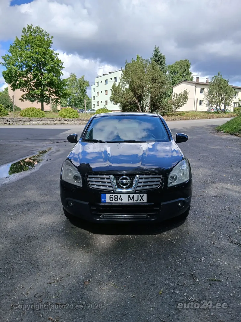 Nissan Qashqai - 1