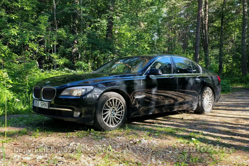 BMW BMW 740