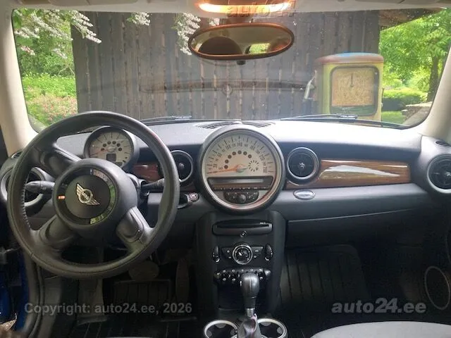 MINI Cooper - 1