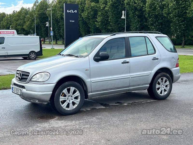 Mercedes-Benz Mercedes-Benz ML 270