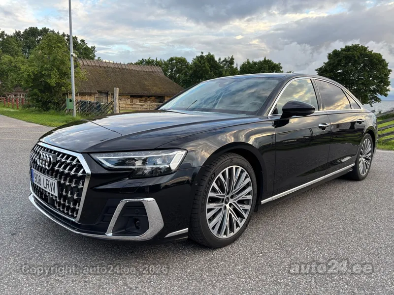 Audi A8 - 1