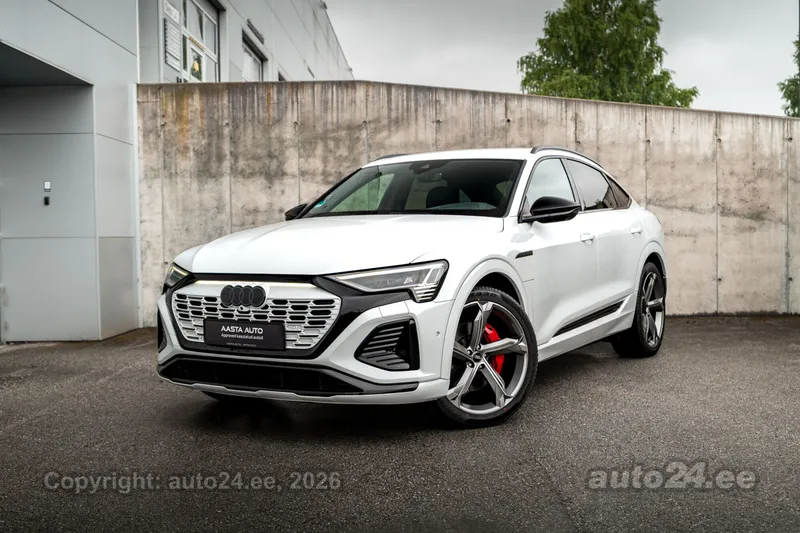 Audi Q8 e-tron - 1