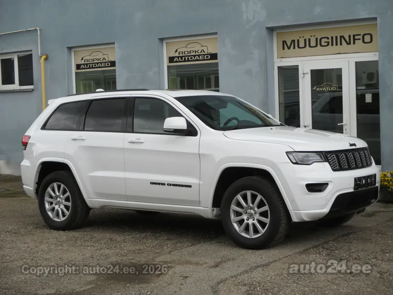 Jeep Grand Cherokee - 1