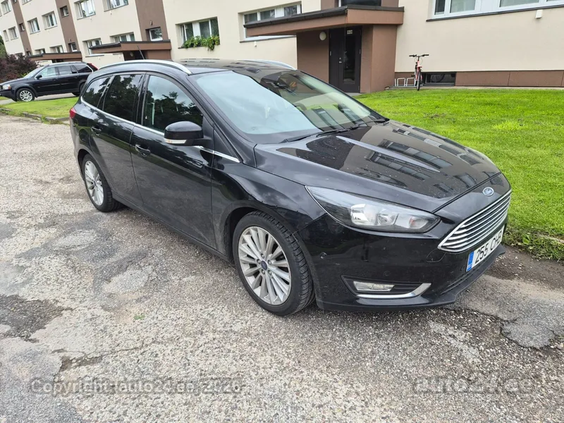 Ford Focus - 1