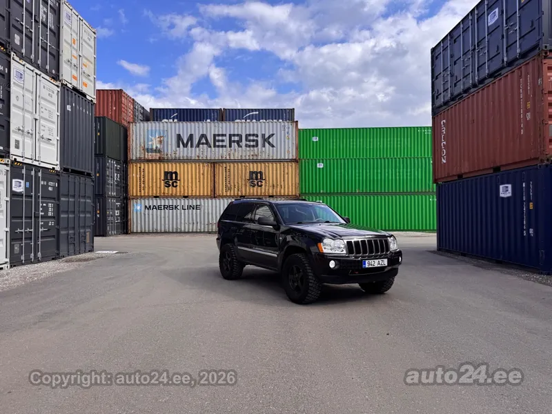 Jeep Grand Cherokee - 1