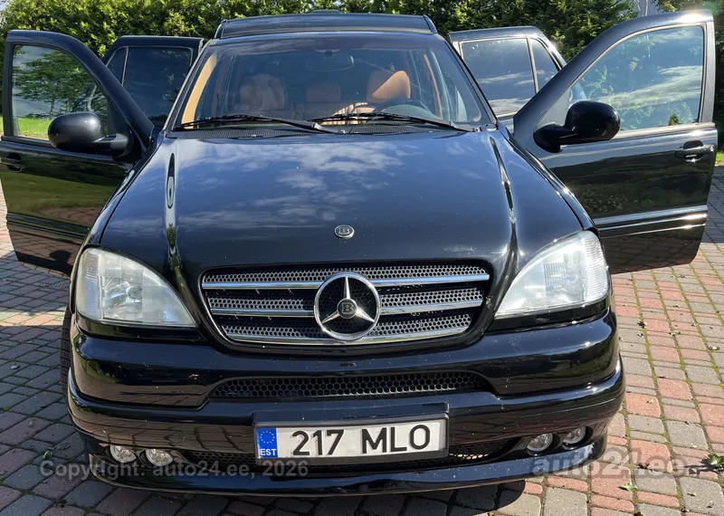 Mercedes-Benz ML 430 - 1