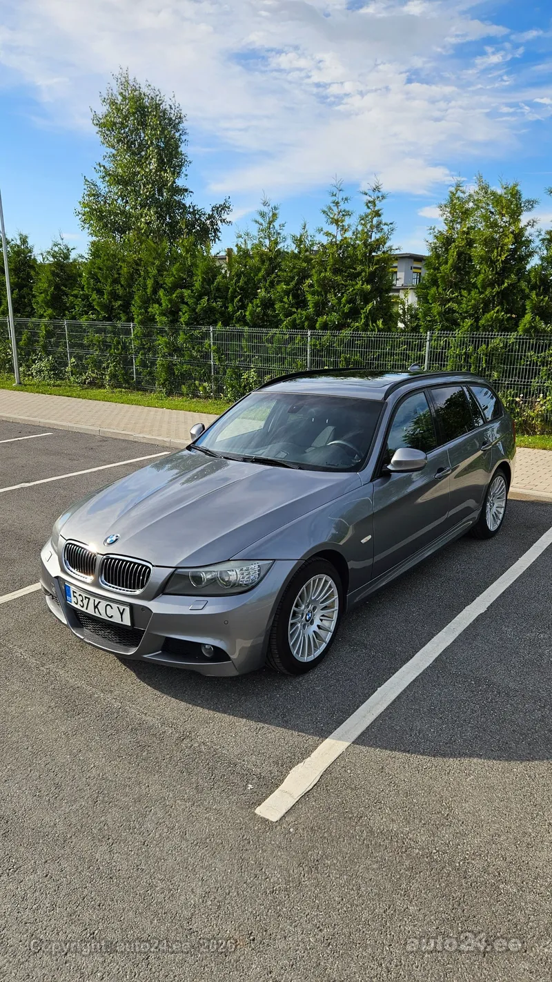BMW 320 - 1