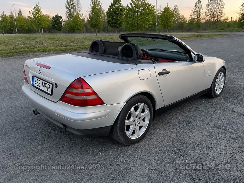 Mercedes-Benz Mercedes-Benz SLK 200