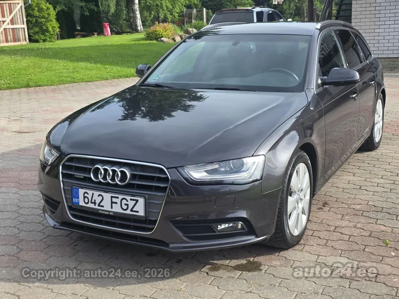 Audi A4 - 1