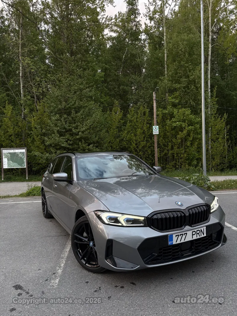 BMW 330 - 1
