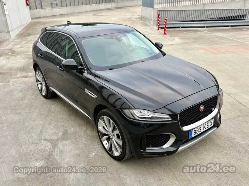 Jaguar F-Pace - 1