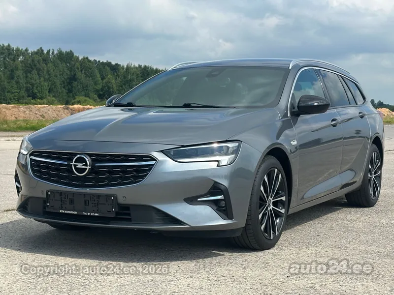 Opel Insignia - 1