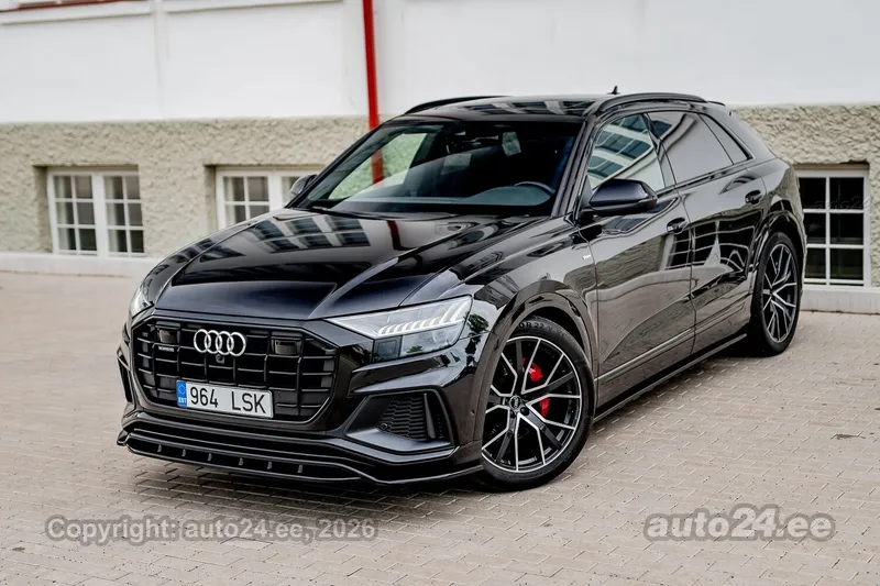 Audi Q8 - 1