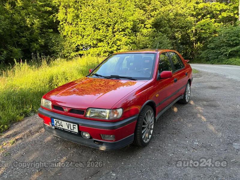 Nissan Sunny - 1