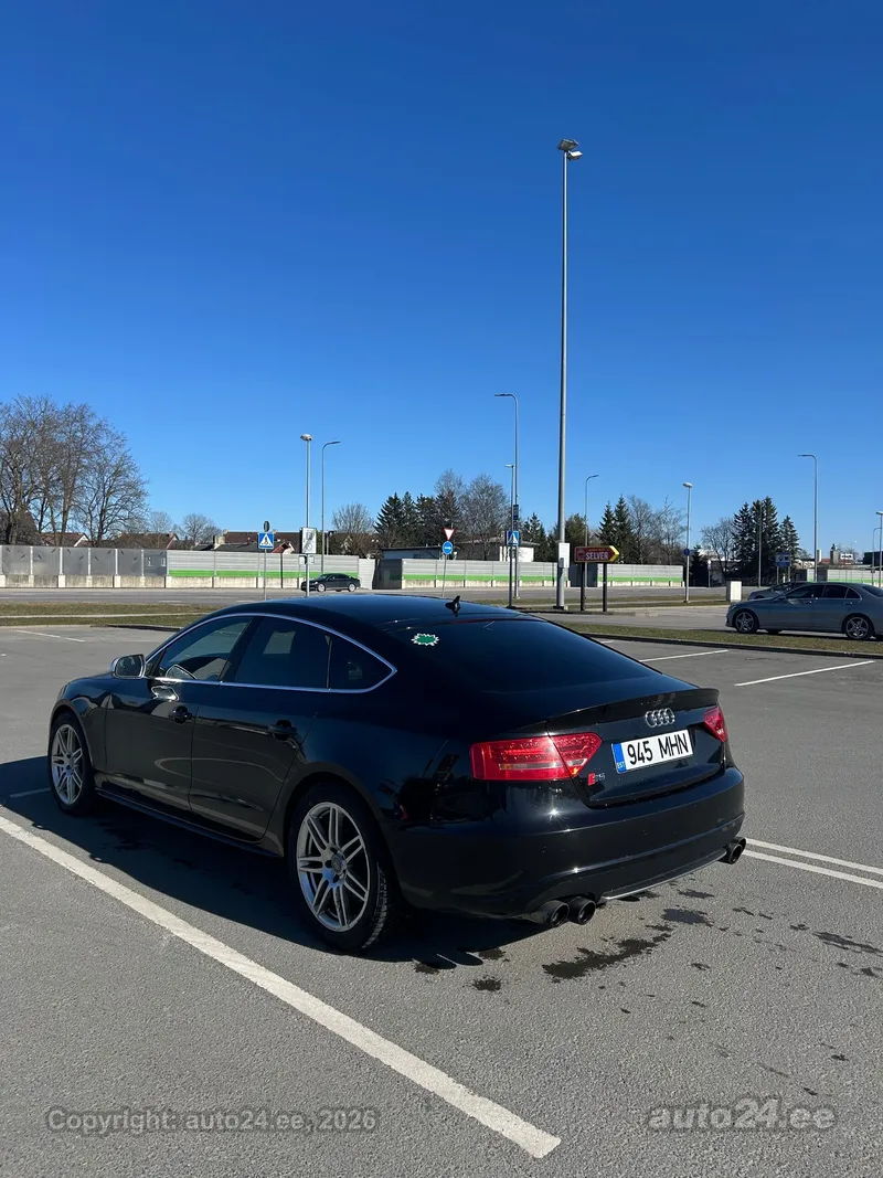 Audi S5 - 1