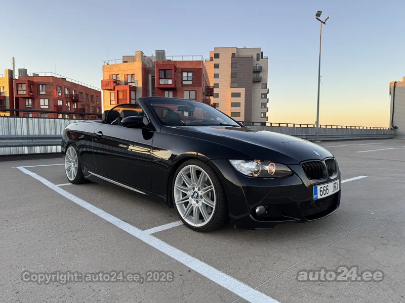 BMW 330 - 1