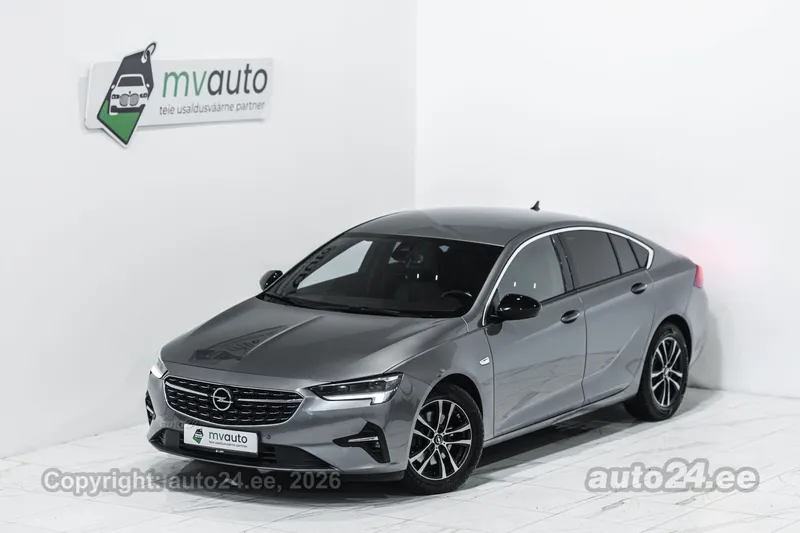 Opel Insignia - 1