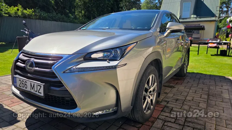 Lexus NX 300h - 1