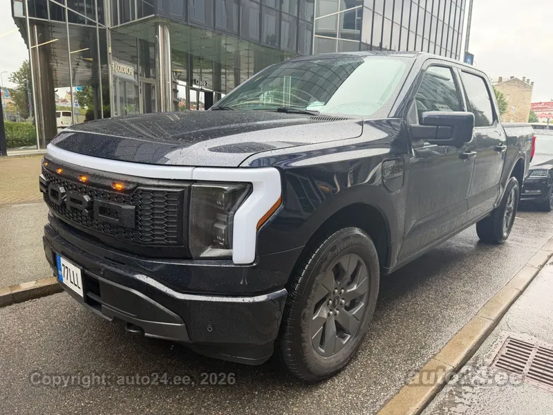 Ford F-150 - 1