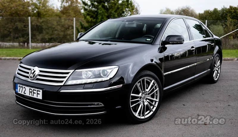 Volkswagen Phaeton - 1