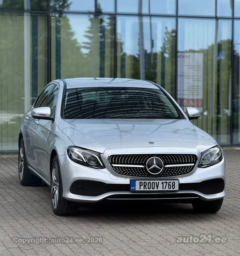 Mercedes-Benz E 400 - 1