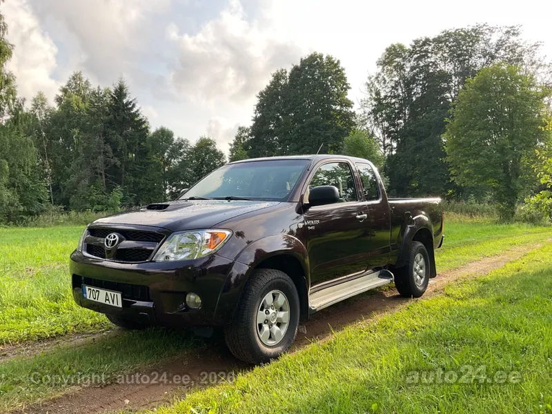 Toyota Toyota Hilux