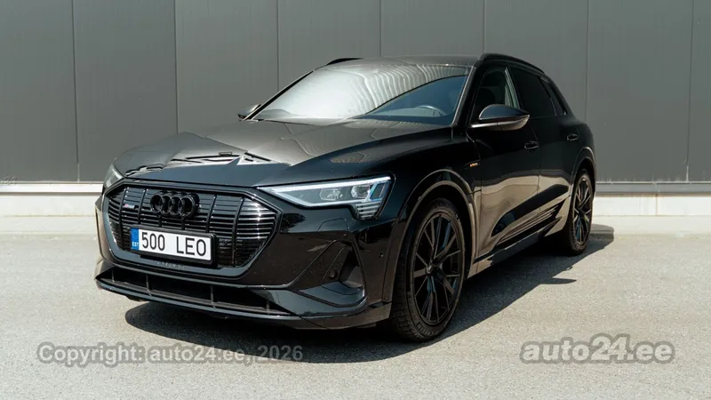 Audi e-tron - 1