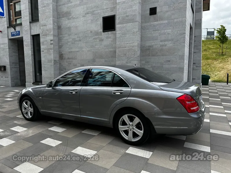 Mercedes-Benz Mercedes-Benz S 500