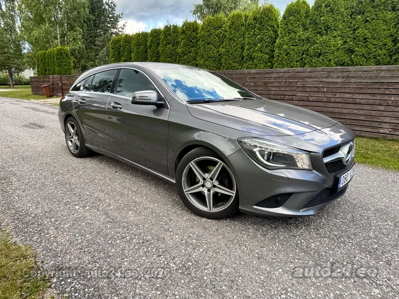 Mercedes-Benz CLA 180 - 1