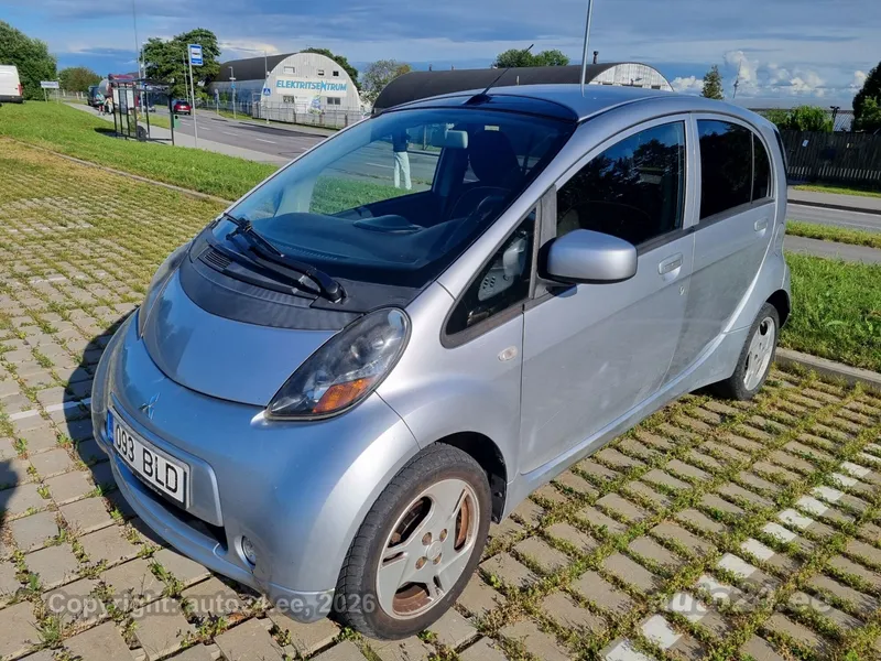Mitsubishi Mitsubishi i-MiEV