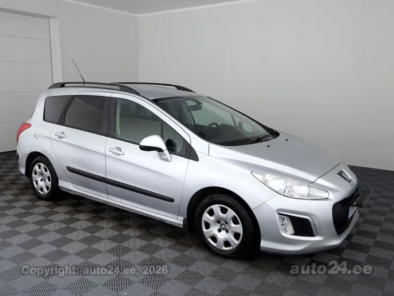 Peugeot 308 - 1