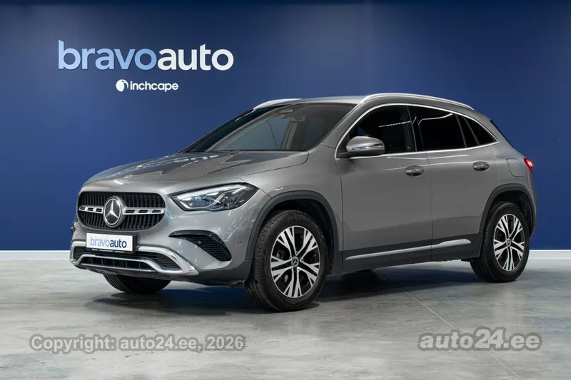Mercedes-Benz GLA 180 - 1