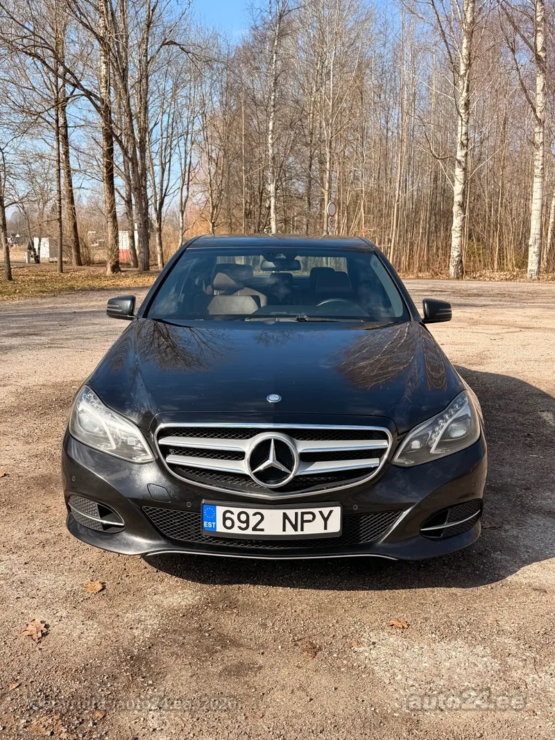 Mercedes-Benz E 200 - 1