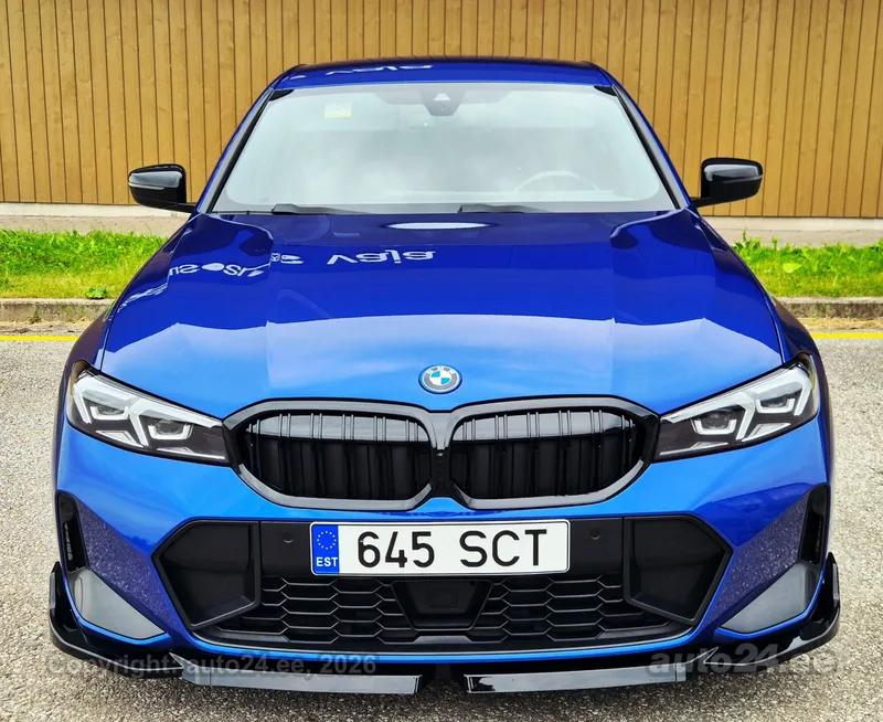 BMW 330 - 1